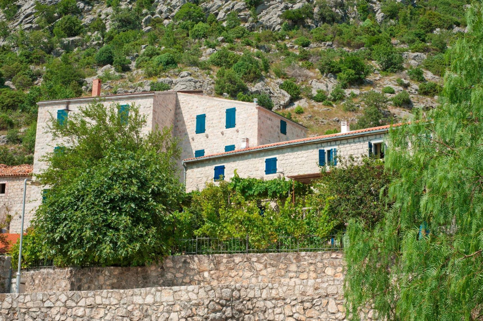 Holiday Home Neda Sveti Stefan Ngoại thất bức ảnh