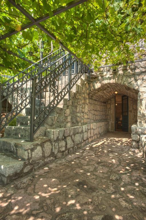 Holiday Home Neda Sveti Stefan Ngoại thất bức ảnh